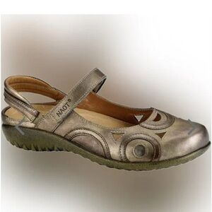 Naot Rongo Mary Jane Koru Brass Lthr/Pewter Lthr metallic women’s size 8 or 39